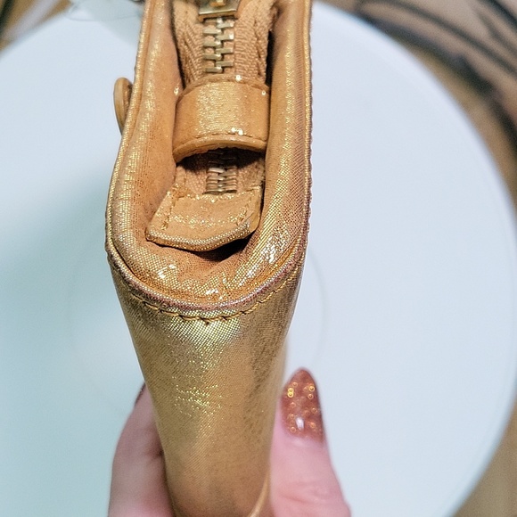 Jimmy Choo Gold Tone Metallic Leather Clutch/Wristlet - Picture 10 of 15